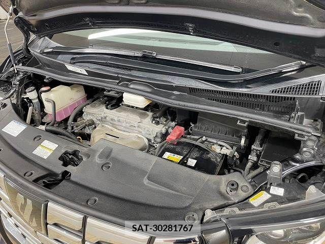 Toyota ALPHARD 2015-05 375527-17