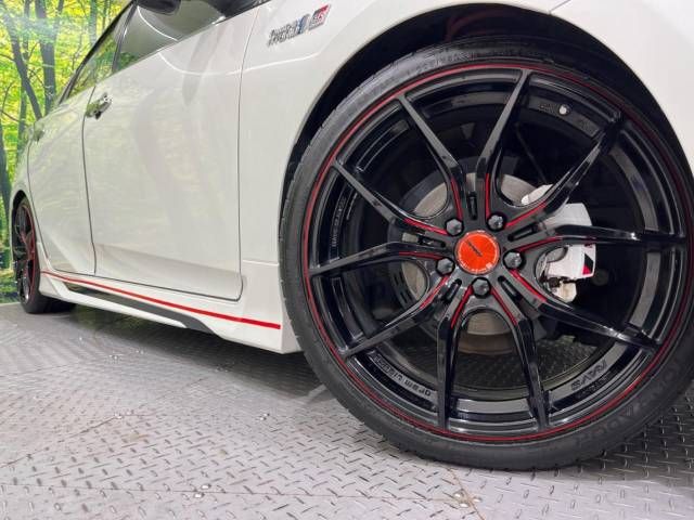 Toyota PRIUS PHV 2019-02 191568-12