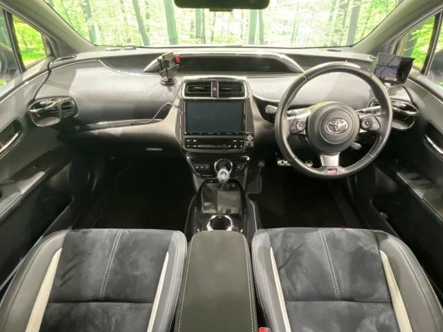 Toyota PRIUS PHV 2019-02 191568-1