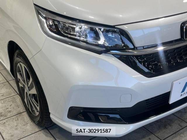 Honda FREED 2022-10 325505-11