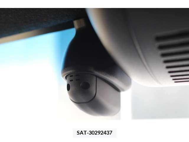 Honda N BOX CUSTOM 2022-03 279144-5
