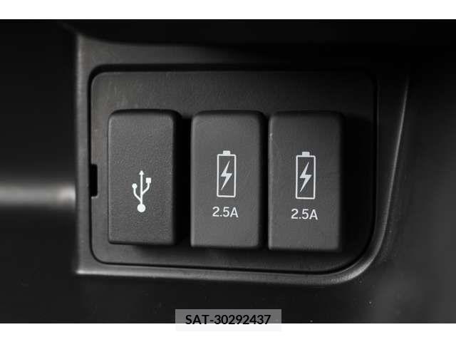 Honda N BOX CUSTOM 2022-03 279144-17
