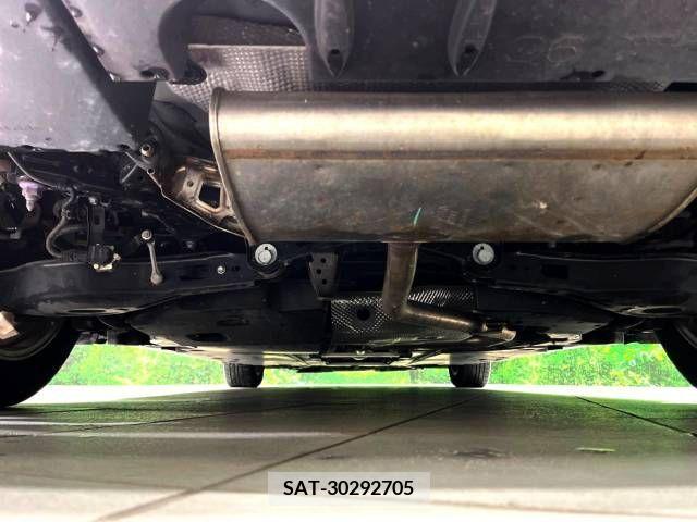 Toyota PRIUS 2020-12 281995-19