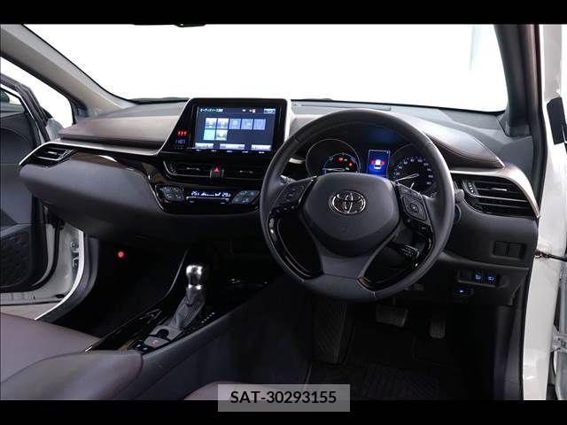 Toyota C-HR 2017-02 253914-1