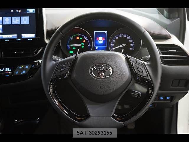Toyota C-HR 2017-02 253914-9