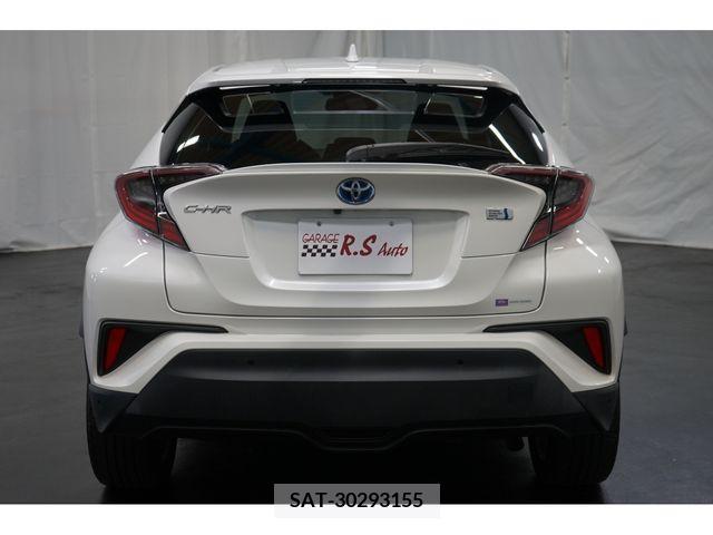 Toyota C-HR 2017-02 253914-21
