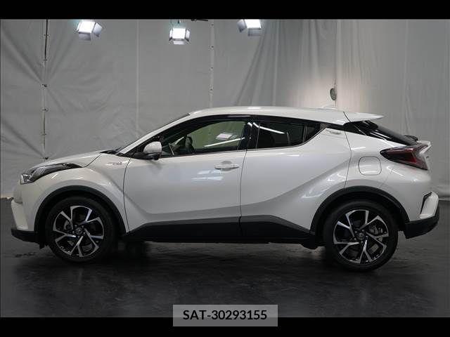 Toyota C-HR 2017-02 253914-14