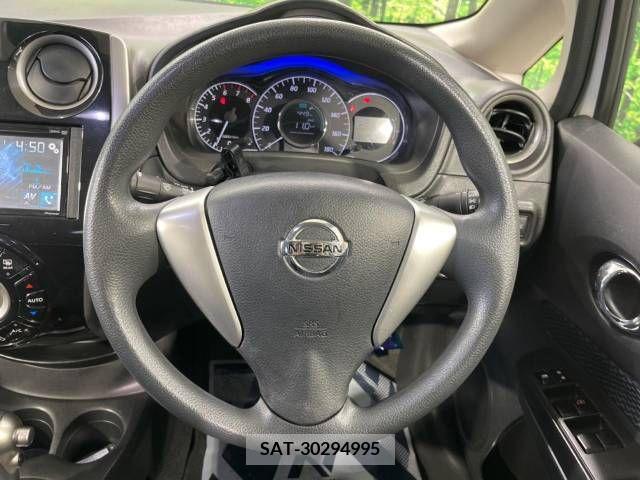 Nissan NOTE 2015-02 280069-11