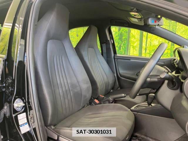 Toyota YARIS 2021-07 371427-9