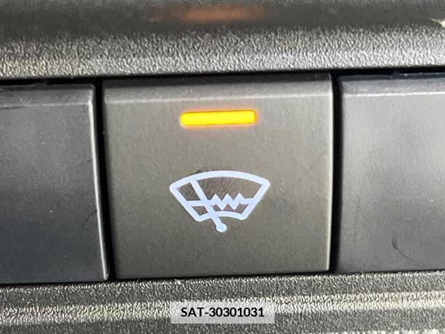 Toyota YARIS 2021-07 371427-4