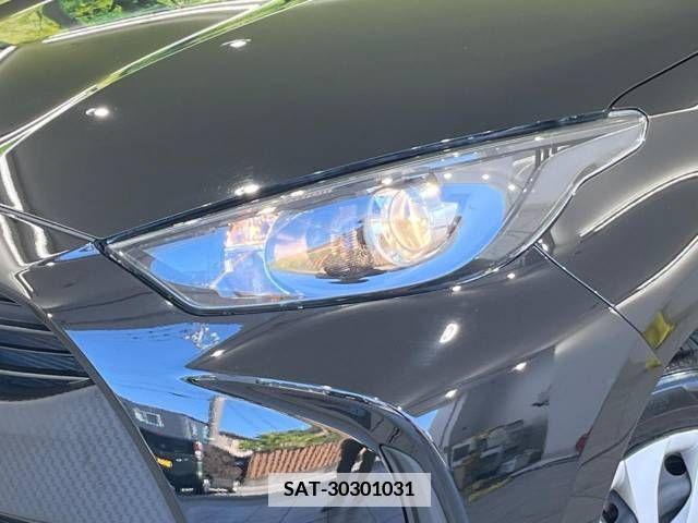 Toyota YARIS 2021-07 371427-13