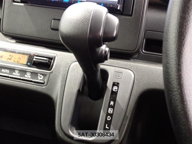 Suzuki WAGON R 2022-08 370887-25