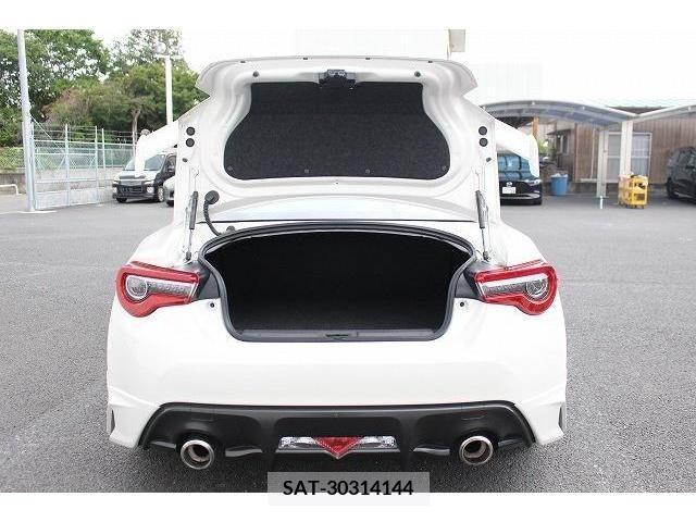 Toyota 86 2016-09 321174-18