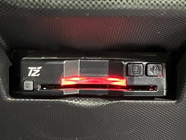 Daihatsu ROCKY 2020-09 194133-6