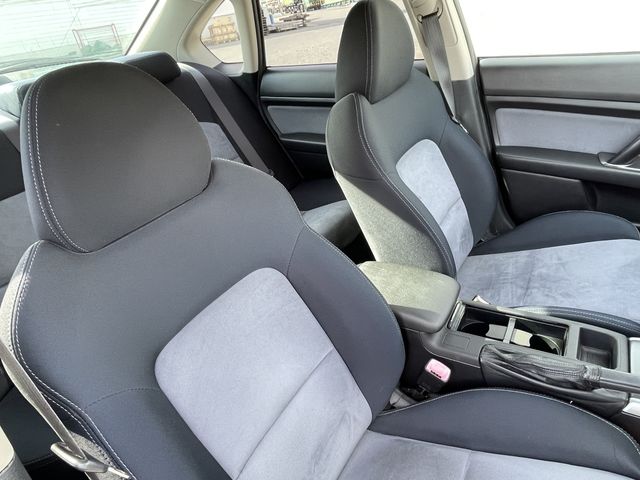 Subaru LEGACY B4 2005-04 192730-7