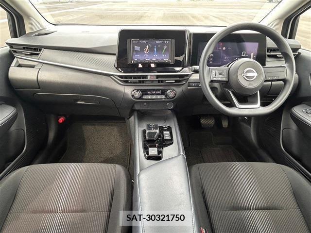 Nissan NOTE 2022-05 212983-1