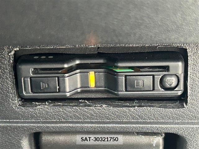 Nissan NOTE 2022-05 212983-12