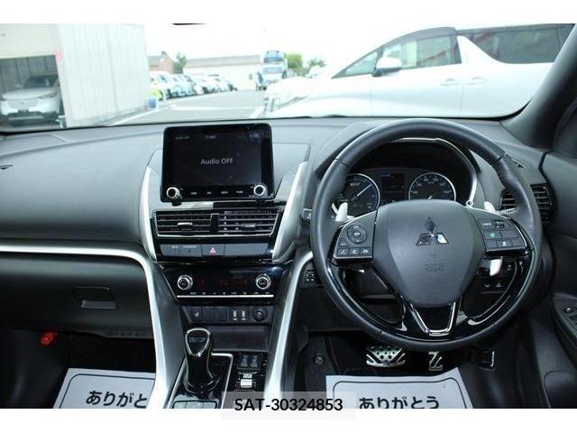 Mitsubishi ECLIPSE CROSS 2022-07 303892-16