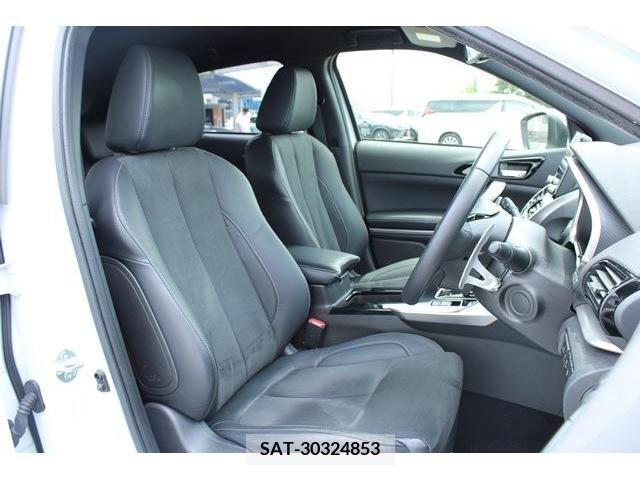 Mitsubishi ECLIPSE CROSS 2022-07 303892-13