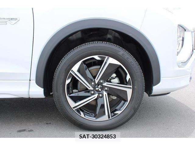 Mitsubishi ECLIPSE CROSS 2022-07 303892-10