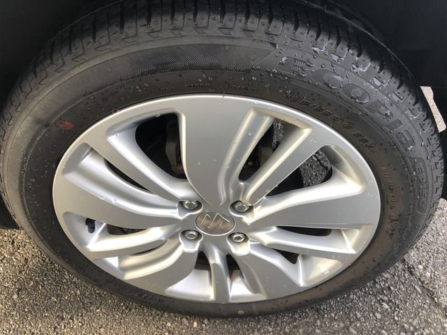 Suzuki SWIFT 2017-03 186875-14