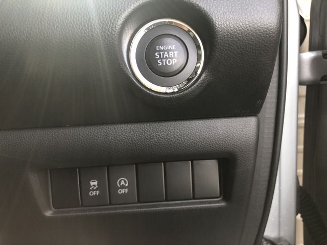 Suzuki SWIFT 2017-03 186875-4