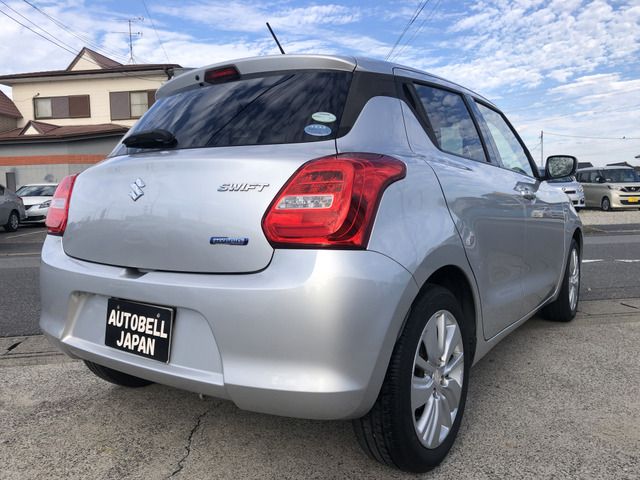 Suzuki SWIFT 2017-03 186875-1