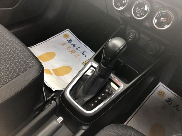 Suzuki SWIFT 2017-03 186875-9