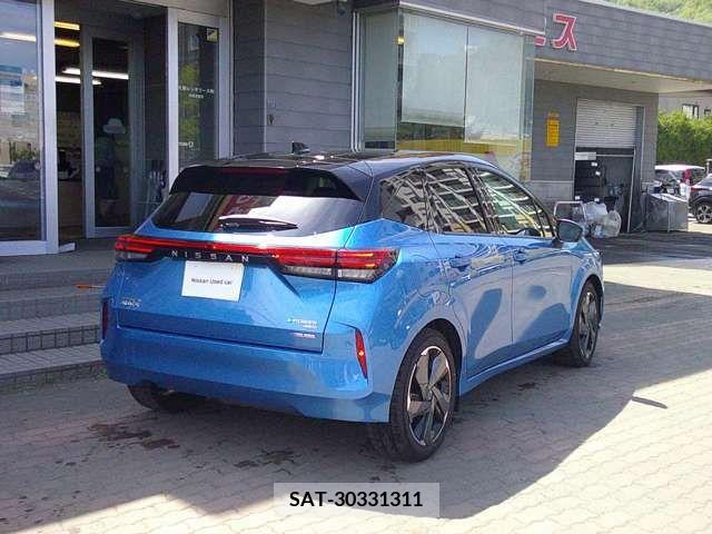 Nissan AURA 2023-09 292922-1