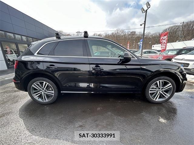 Audi Q5 2019-10 317972-7