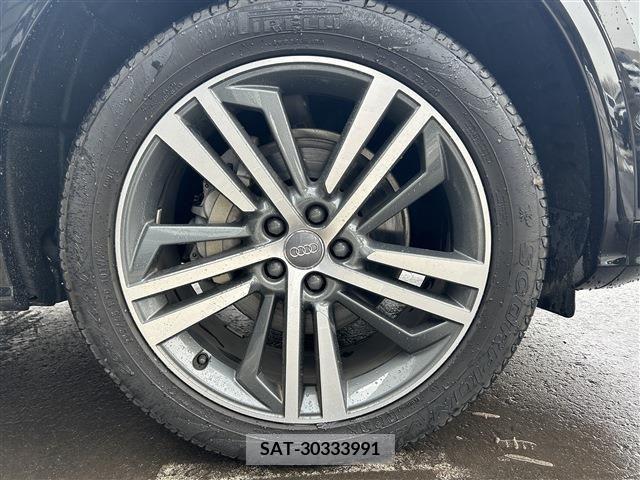 Audi Q5 2019-10 317972-3