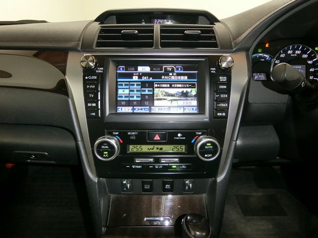 Toyota CAMRY HYBRID 2012-01 10548-4