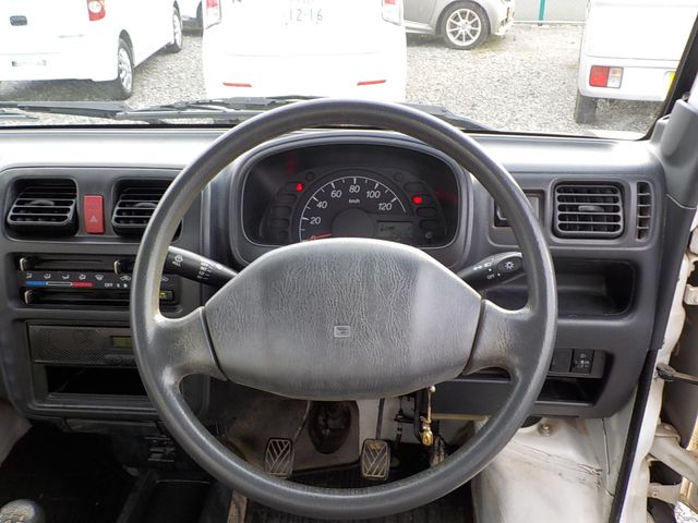 Suzuki CARRY TRUCK 2007-08 18438-16