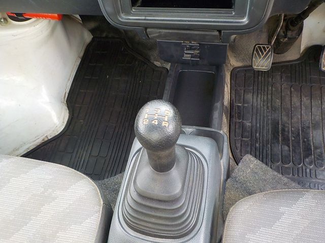 Suzuki CARRY TRUCK 2007-08 18438-22