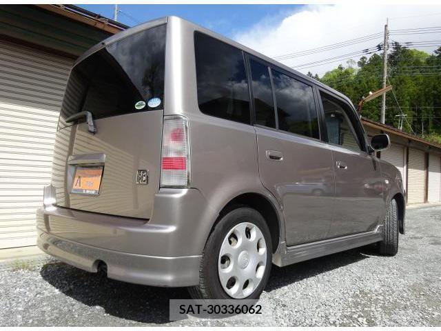 Toyota BB 2004-06 200890-4