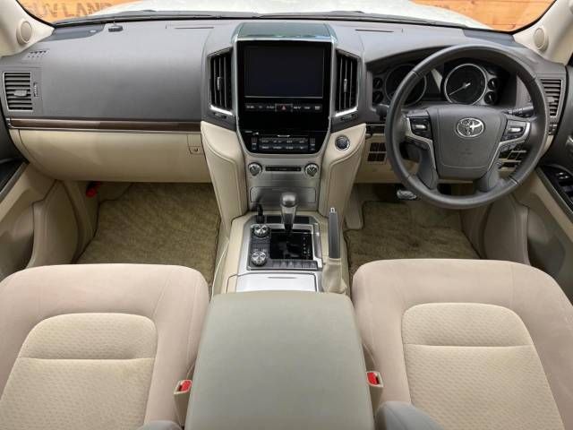 Toyota LAND CRUISER 2020-12 4601-1