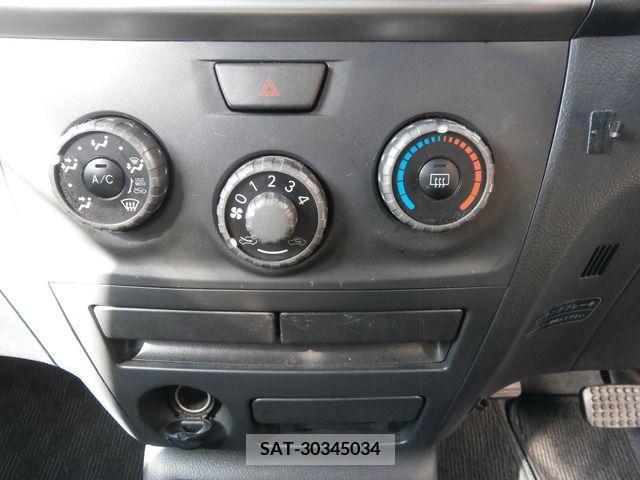 Toyota BB 2010-01 205181-13
