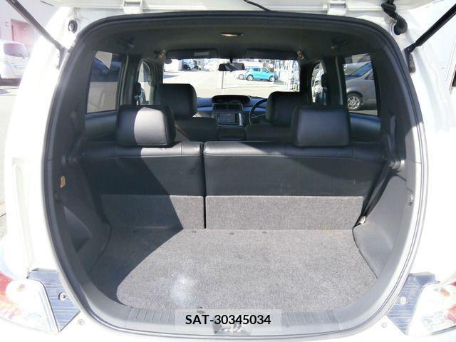 Toyota BB 2010-01 205181-16