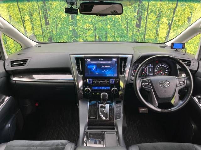 Toyota VELLFIRE 2017-02 13747-1