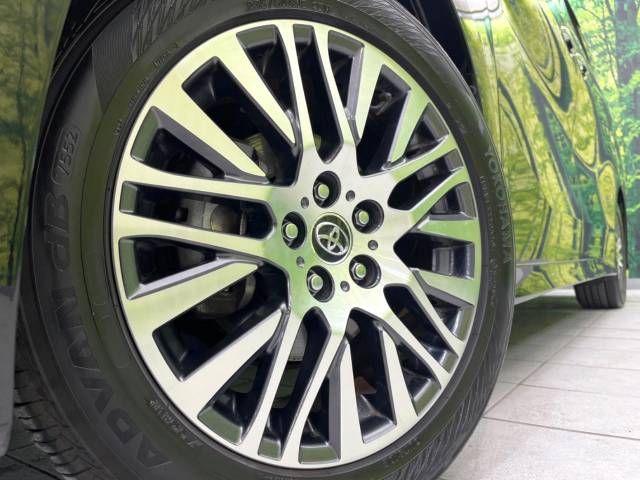 Toyota VELLFIRE 2017-02 13747-14