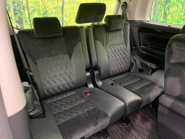 Toyota VELLFIRE 2017-02 13747-10