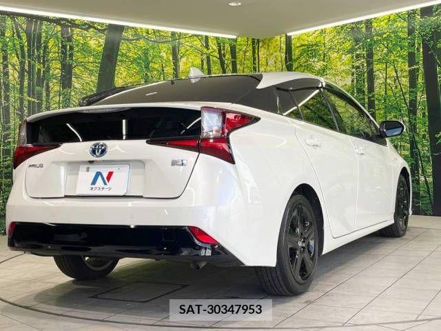 Toyota PRIUS 2019-09 239833-17