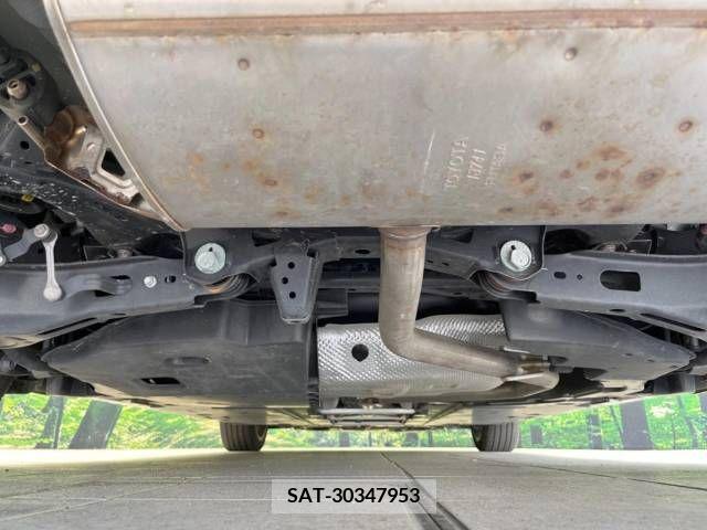 Toyota PRIUS 2019-09 239833-19