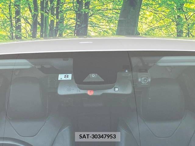 Toyota PRIUS 2019-09 239833-6