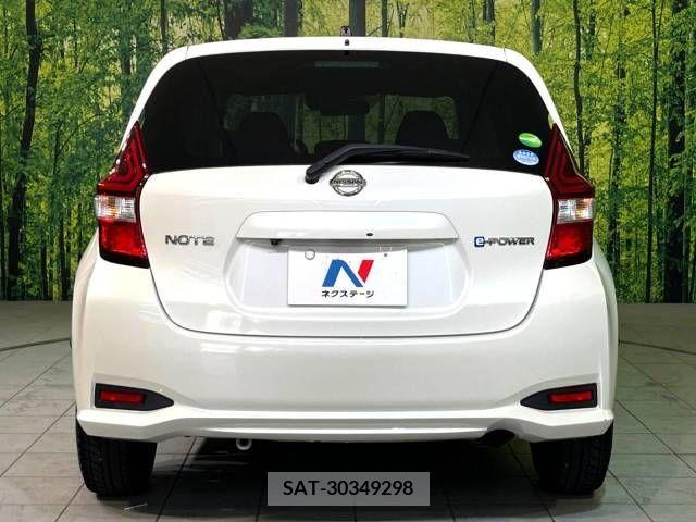 Nissan NOTE 2018-04 341831-15