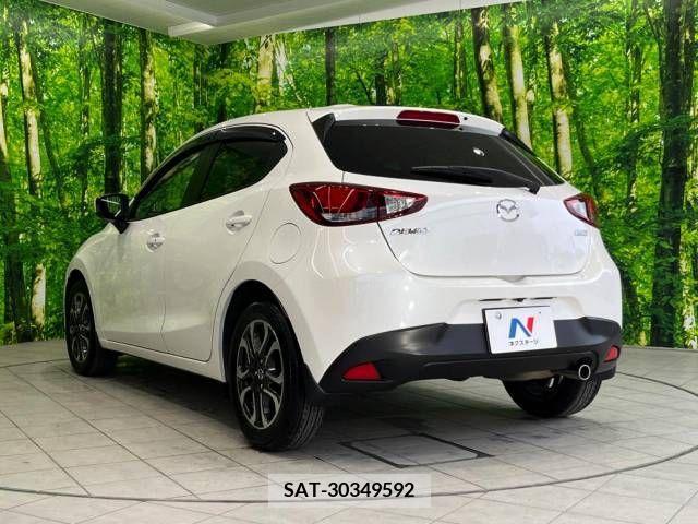 Mazda DEMIO 2015-03 267597-15