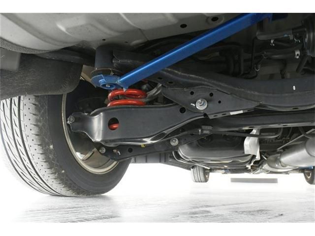 Nissan ELGRAND 2017-05 9429-6