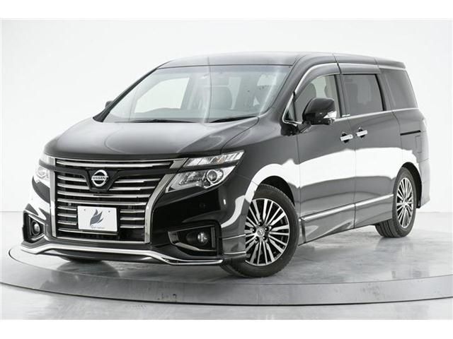 Nissan ELGRAND 2017-05 9429-1
