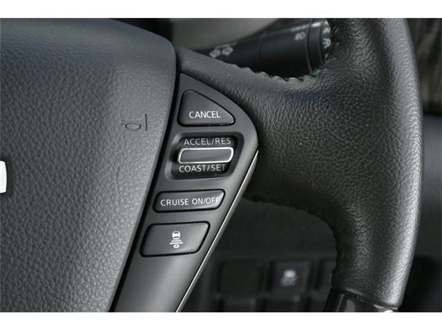 Nissan ELGRAND 2017-05 9429-16