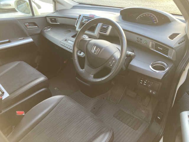 Honda FREED 2012-03 190436-1